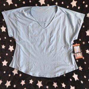 Tshirt XXL with neck detail